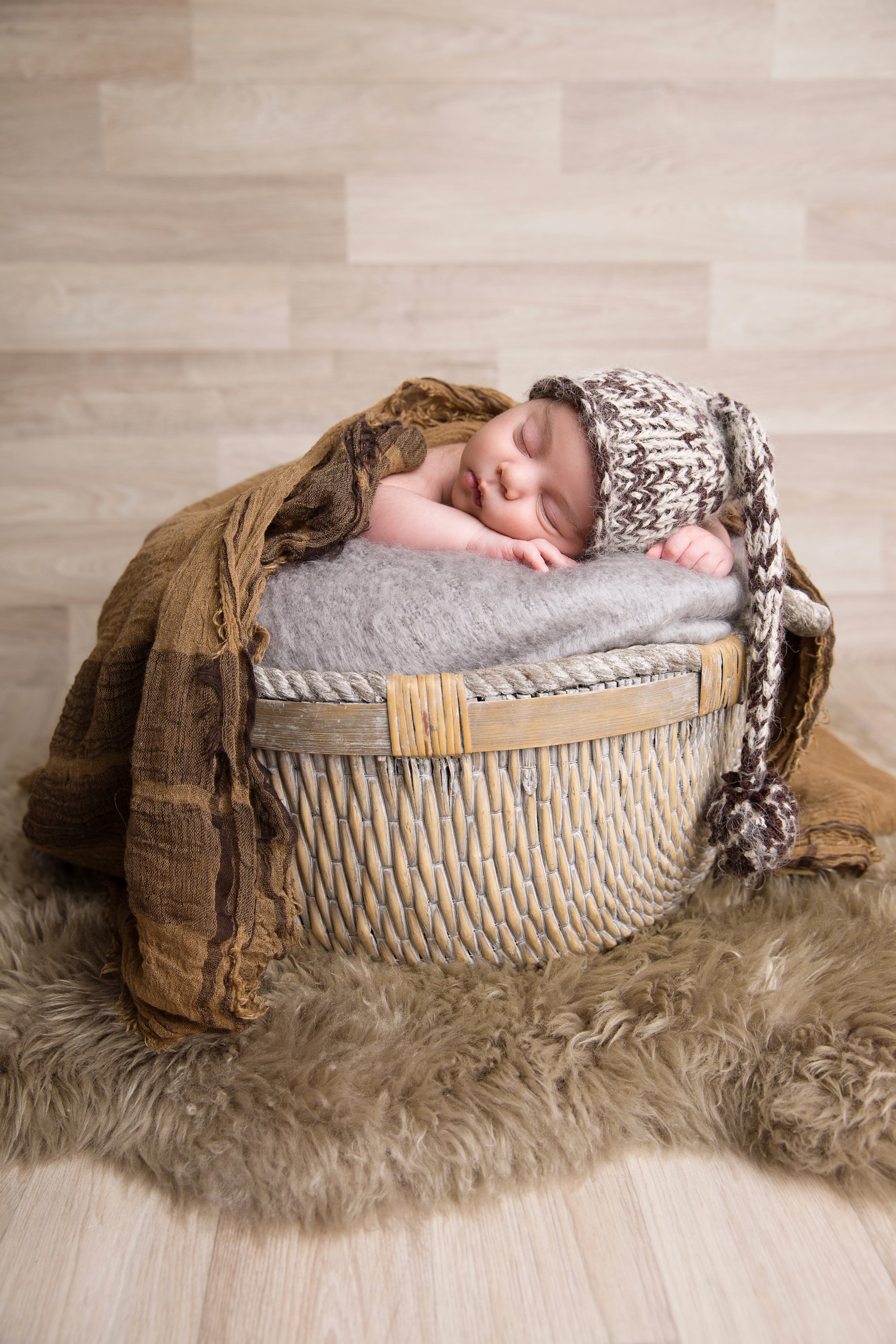 Newborn photoshoot Chalfont St Peters