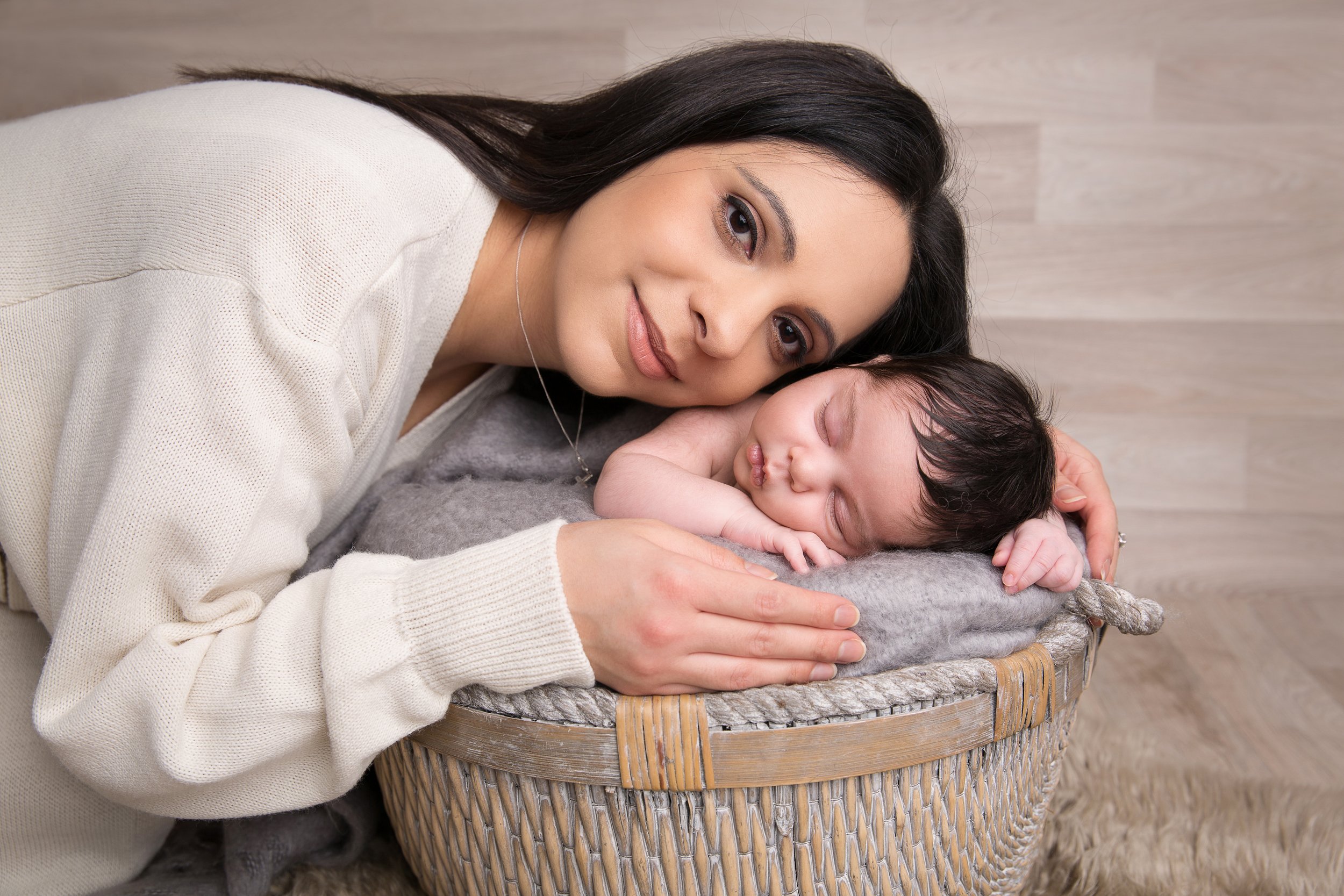 Experienced baby photographer in Buckinghamshire