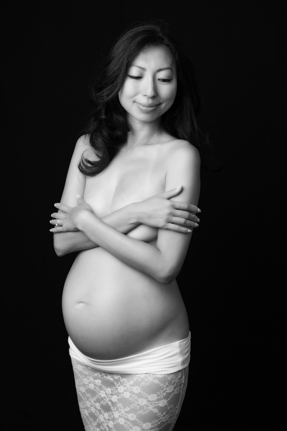 Black and white maternity Photography