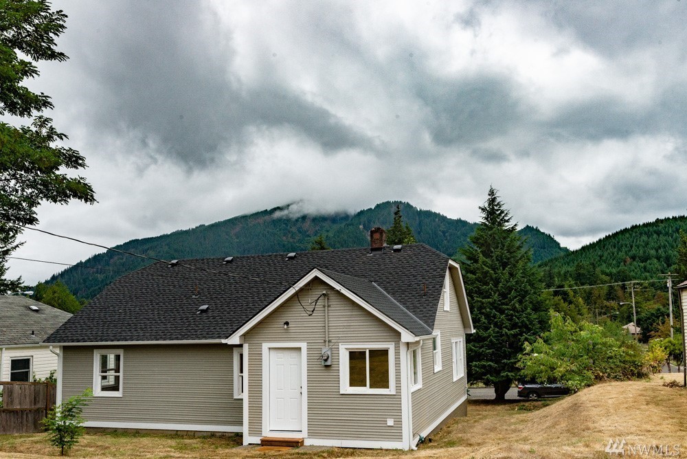 backyard view of house.jpg