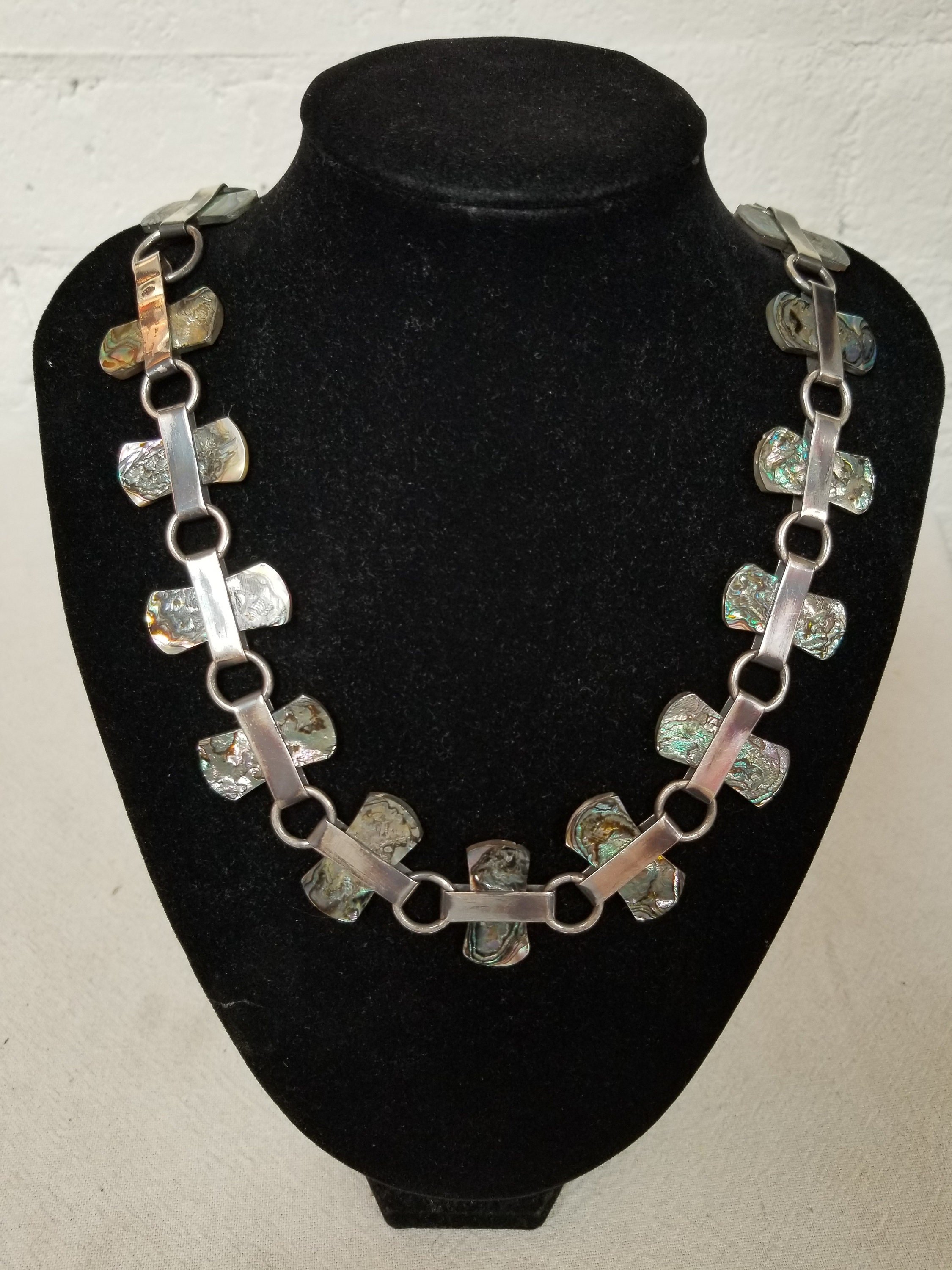 https://i.etsystatic.com/7634540/r/il/c50bf8/1689032214/il_fullxfull.1689032214_2h22.jpg