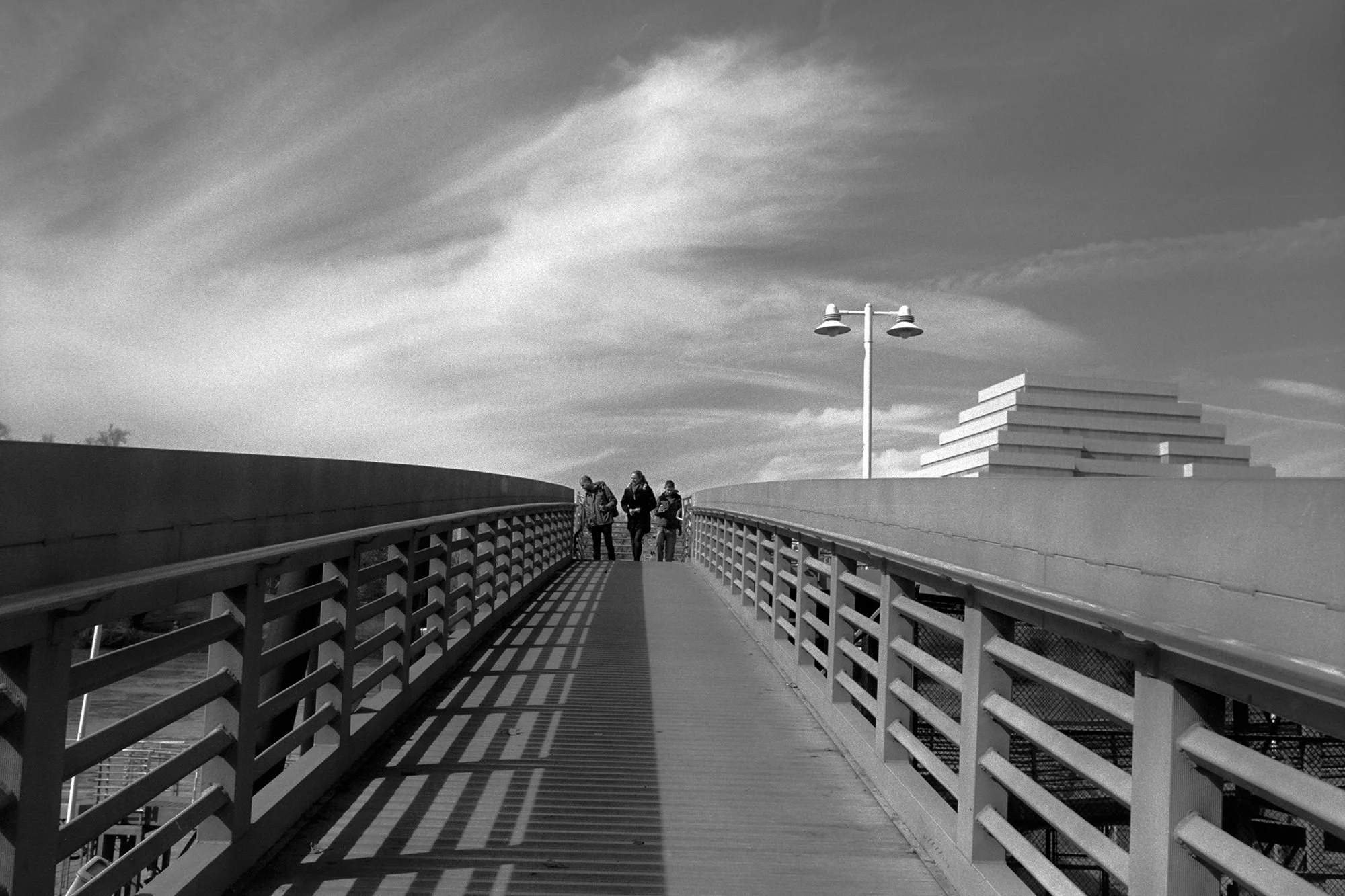 approach_david-mullin-tri-x.jpg