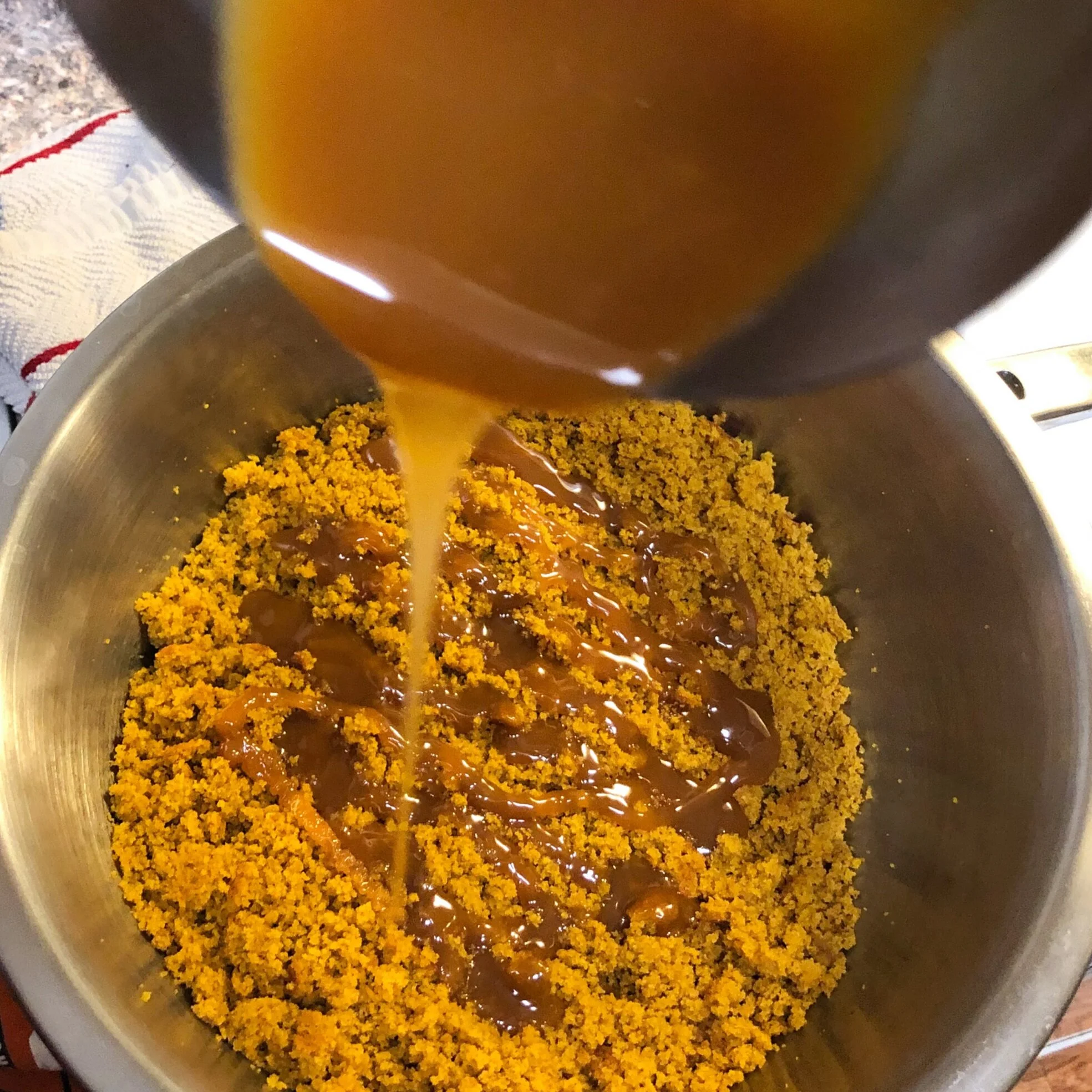 Caramel+into+Crumbs.jpg
