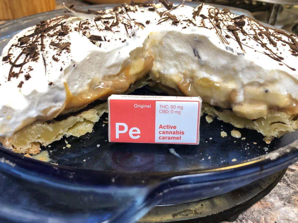 Final%2BPie%2Bwith%2BCaramel.jpg