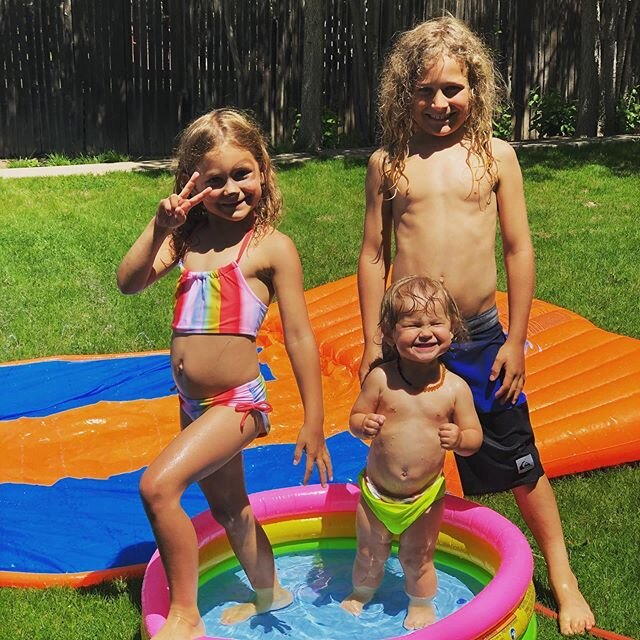 Sooooo ready for summer!!!#schoolsoutforsummer #graykin##co#2020#livingourbestlife#kingston#gracyn#indi#backyardfun