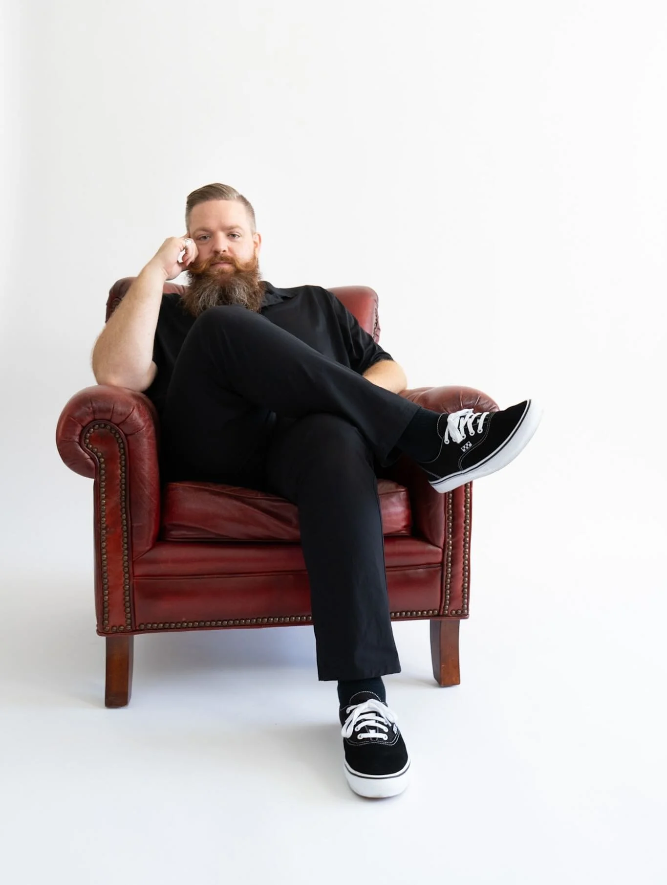 &ldquo;Ain&rsquo;t no rest for the wicked&rdquo; 🍓🎥
-
New branding visuals for @illcallyourightback and @dialtoneproductions coming very soon thanks to the one and only @redveilphoto. 📸
-
#DialtoneProductions #PittsburghStories #IllCallYouRightBac