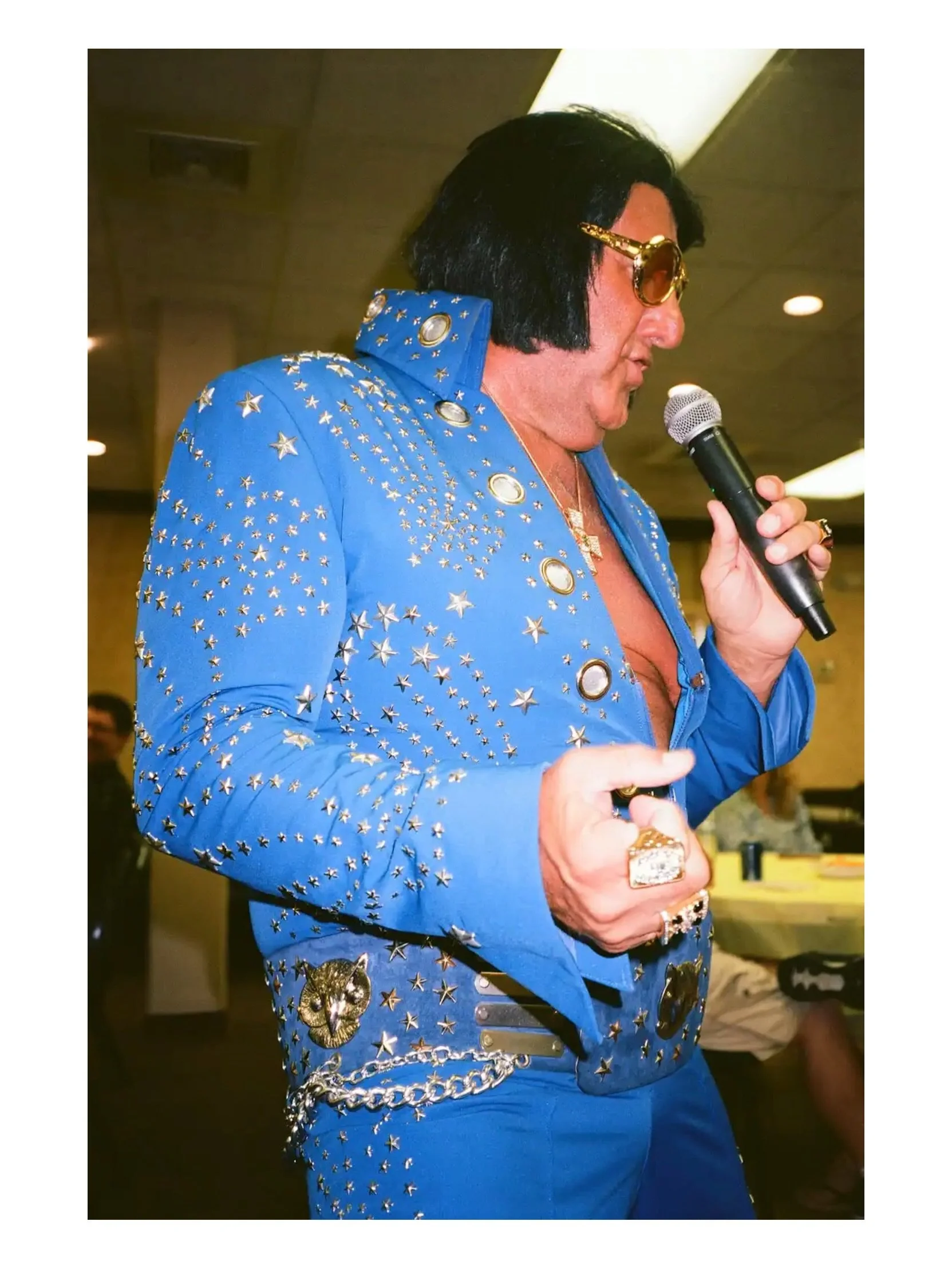 I need to get Elvis on the podcast. 

🎞️🧪- @bodegafilmlab 

#pittsburgh #filmphotography #elvis #film #bodegafilmlab