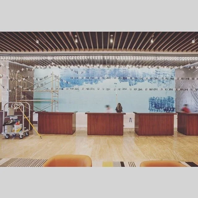 Yo trabajando 👀 #work #mural #artistsofinstagram #hardrockhotel #hardrockloscabos #tbt #colora #art #art #workinprogress #arte #womenartistsofinstagram #womensupportingwomen #womenartists