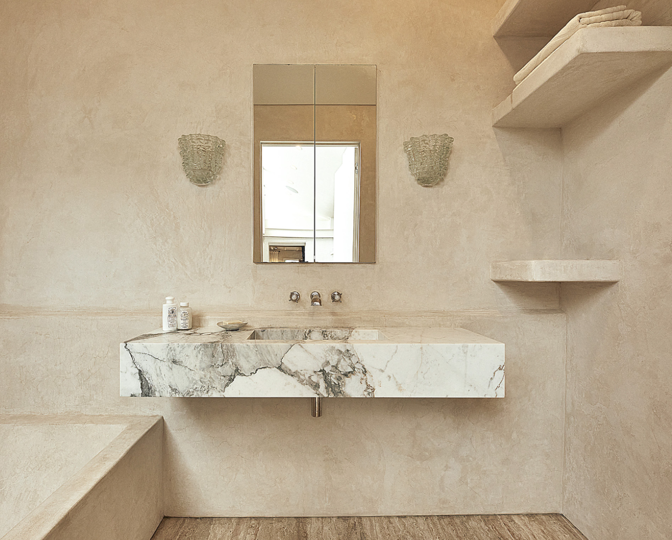 Home Tour: Graceful Period