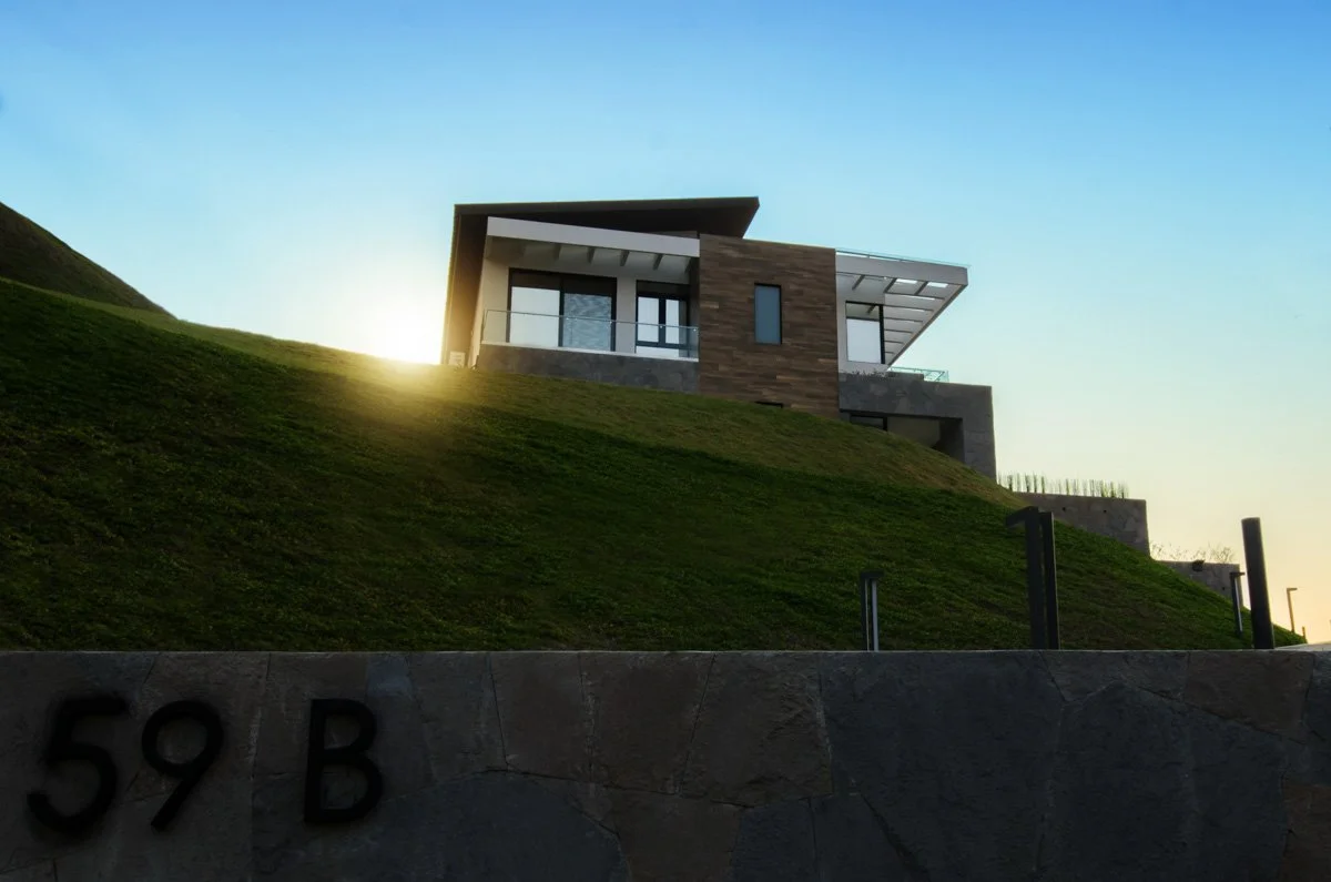 Lopez Hurtado Ingenieros Construccion Residencia Casa El Salvador (1).jpg