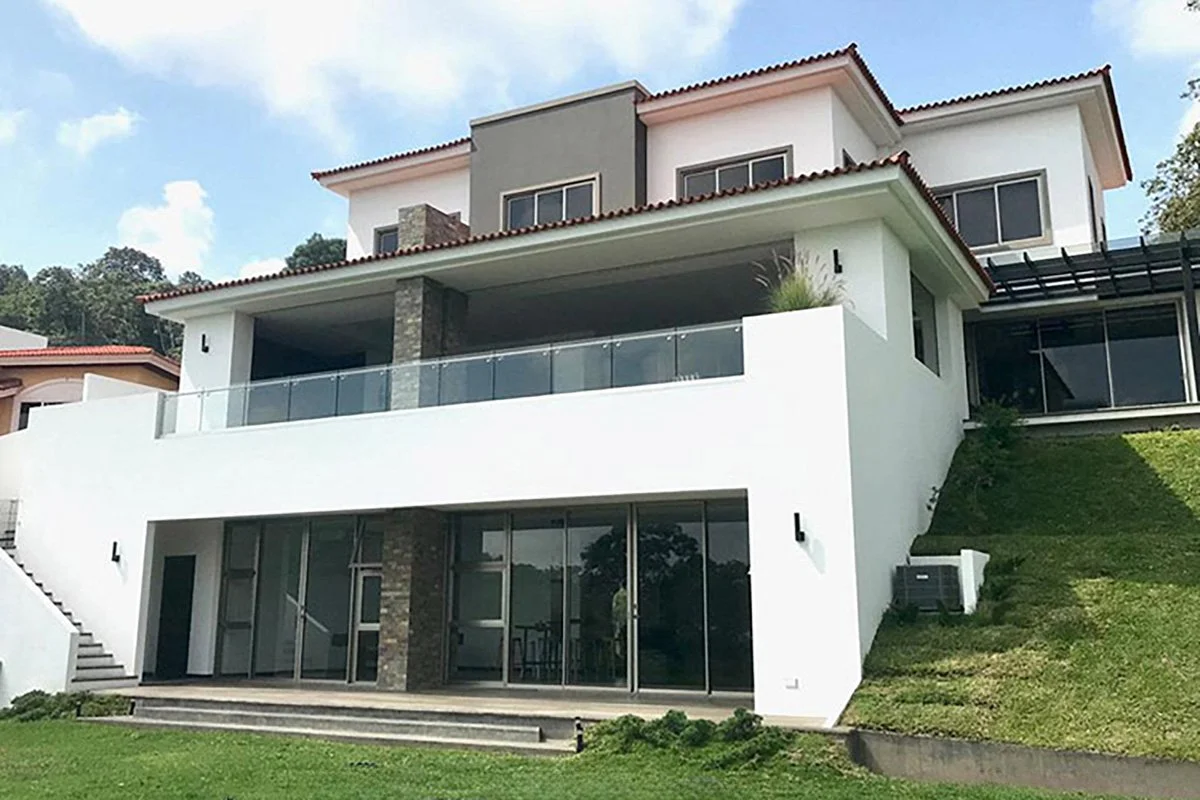 Lopez Hurtado Ingenieros Construccion Residencia Casa El Salvador (18).jpg