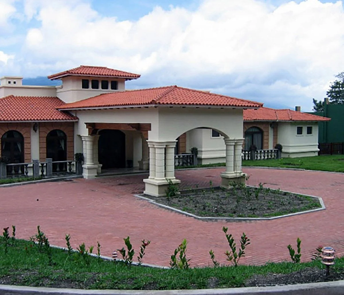 Lopez Hurtado Ingenieros Construccion Residencia Casa El Salvador (10).jpg