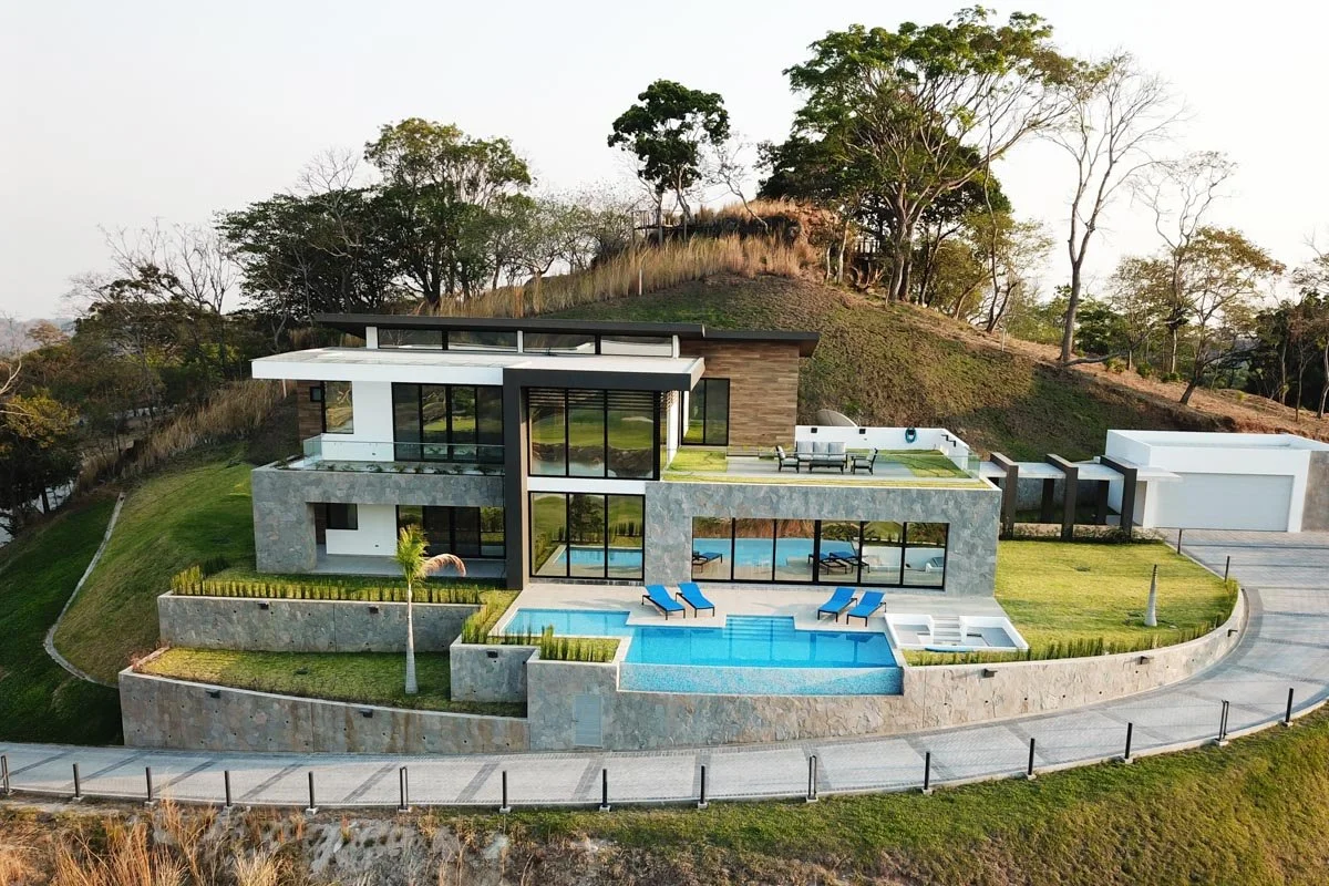 Lopez Hurtado Ingenieros Construccion Residencia Casa El Salvador (3).jpg