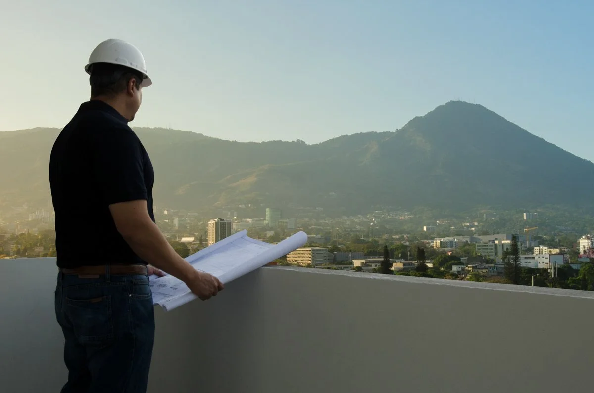 Lopez_Hurtado_Ingenieros_Arquitectos_Ingenieros_ElSalvador (1).jpg