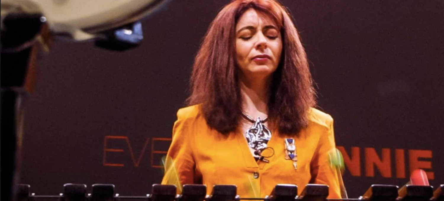 Evelyn Glennie 1500x680.jpg