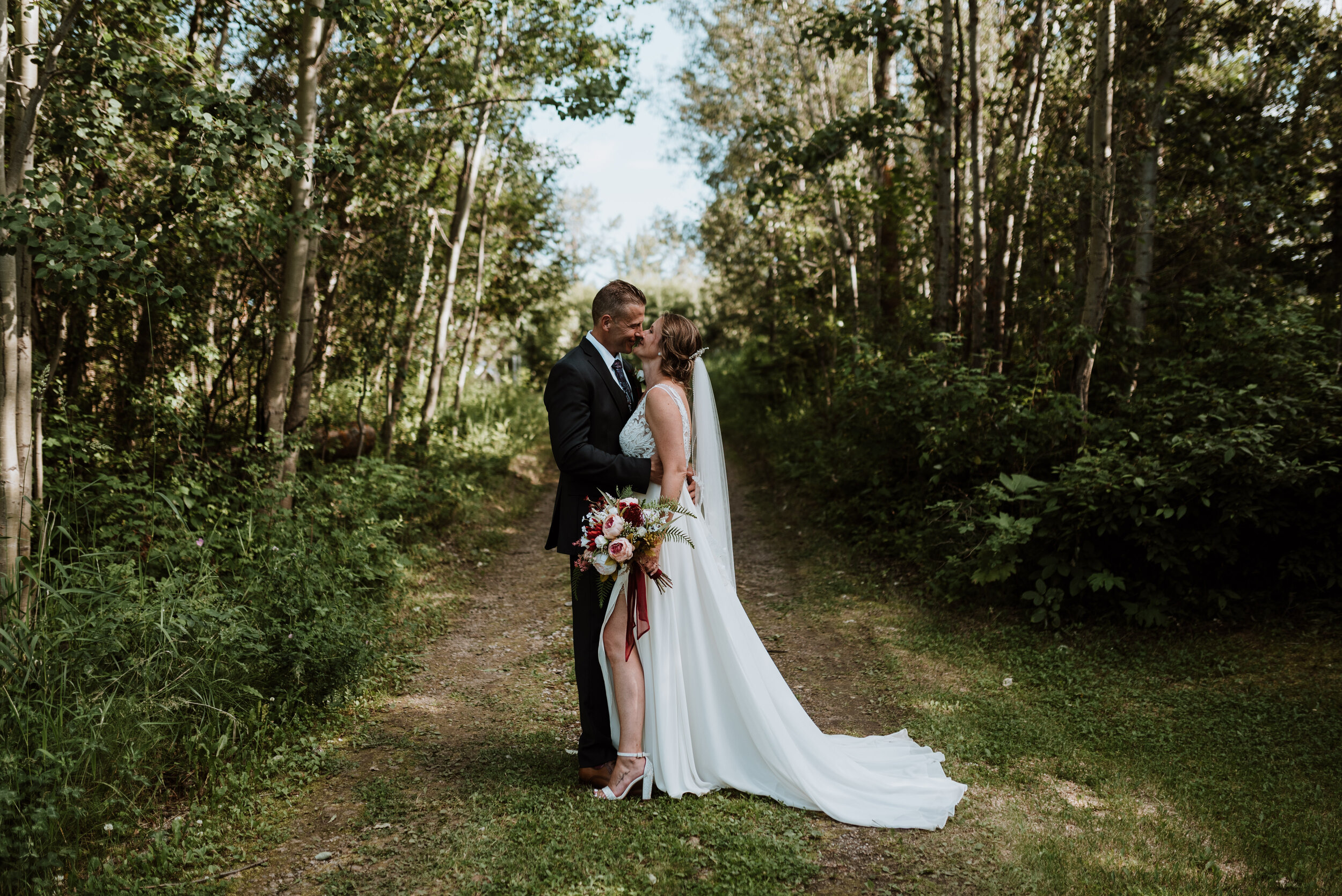 Edmonton Acreage Wedding | Rockwood Photography