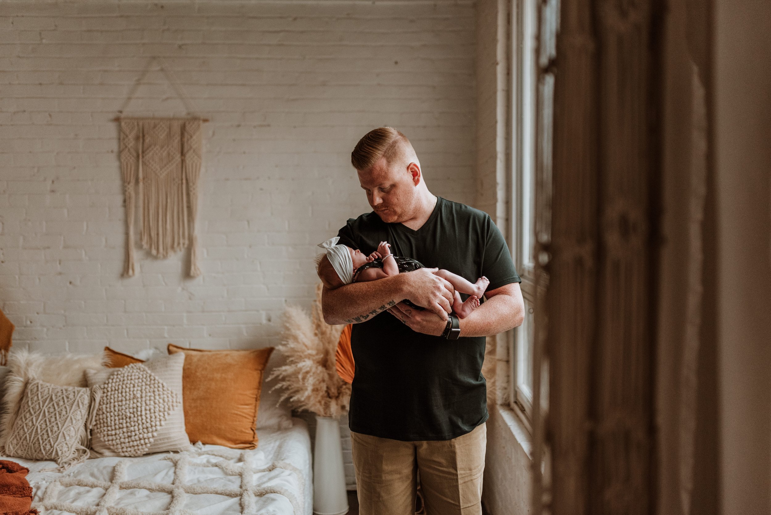 Edmonton newborn photographer