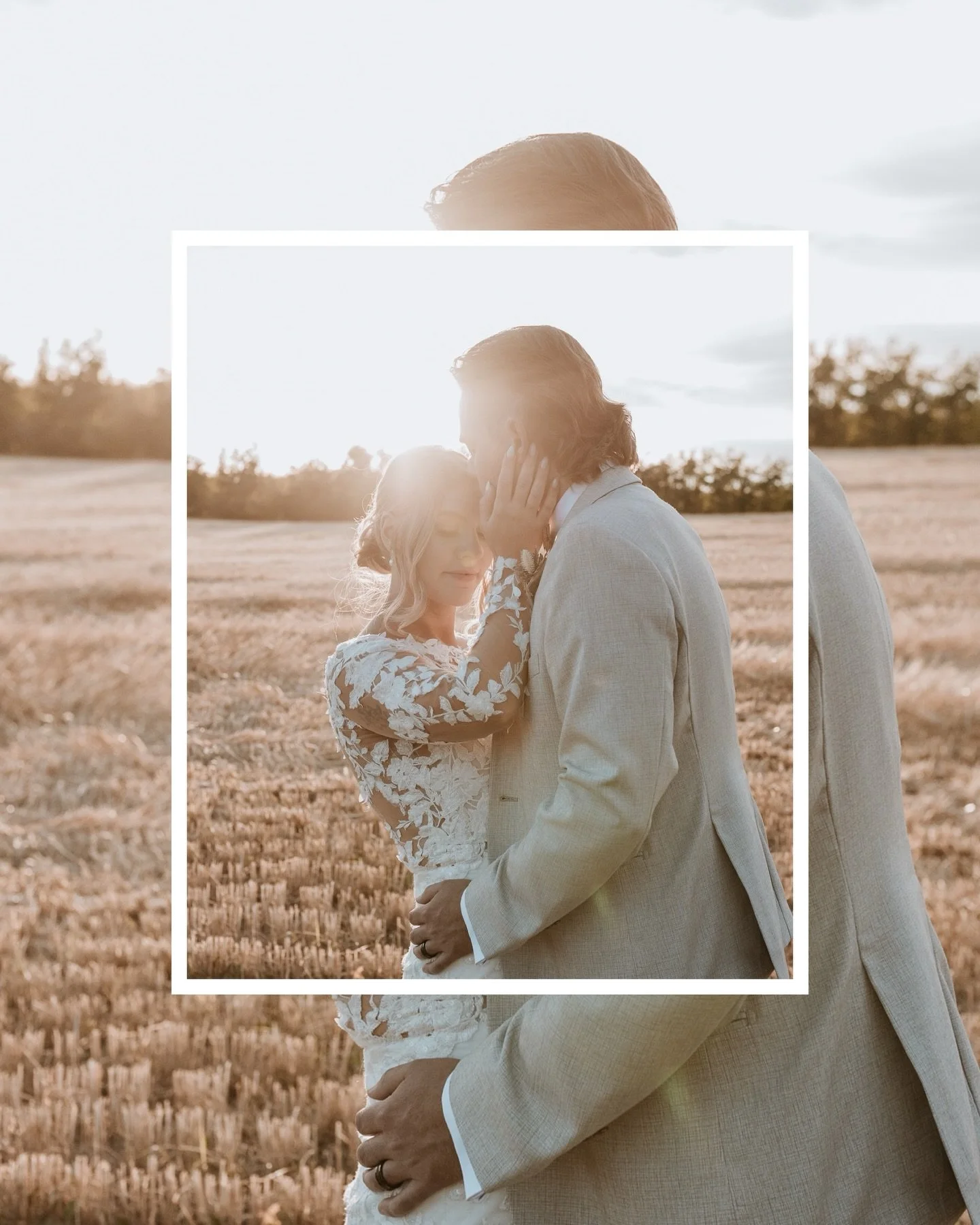 Katelyn and Nick had a stunner of a day for their wedding this fall. A couple who knows how to love and have a wicked time, so much fun had this day. 
Venue @riversedgedevon 
MUA @ak.beautyco 
Hair @hairbybrittritchie 
Dress @thebridalboutique 
Flora