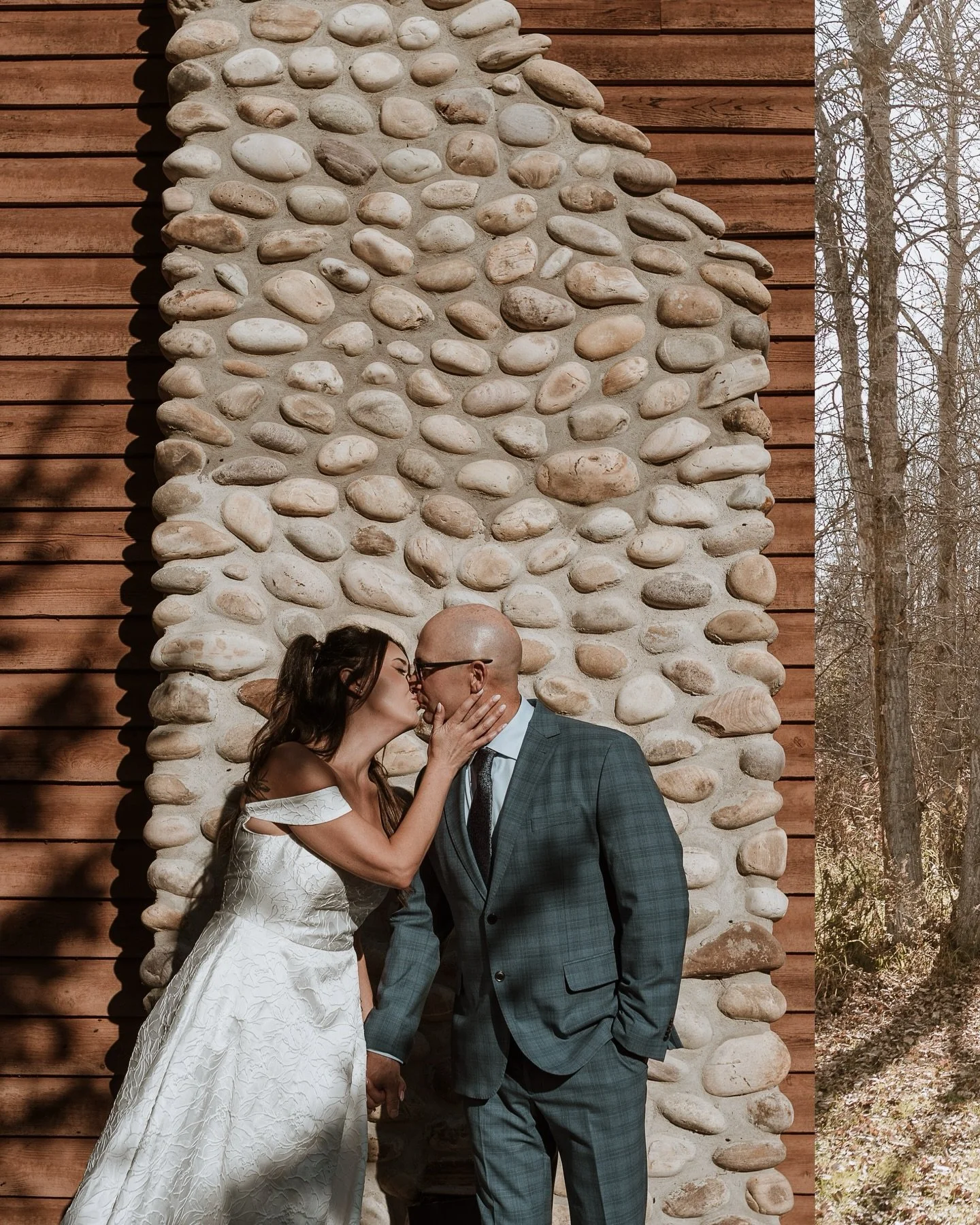 They said &ldquo;I still do,&rdquo; on their acreage suite, sunshine overhead and their children standing up for them. Proof that love only grows stronger with time.