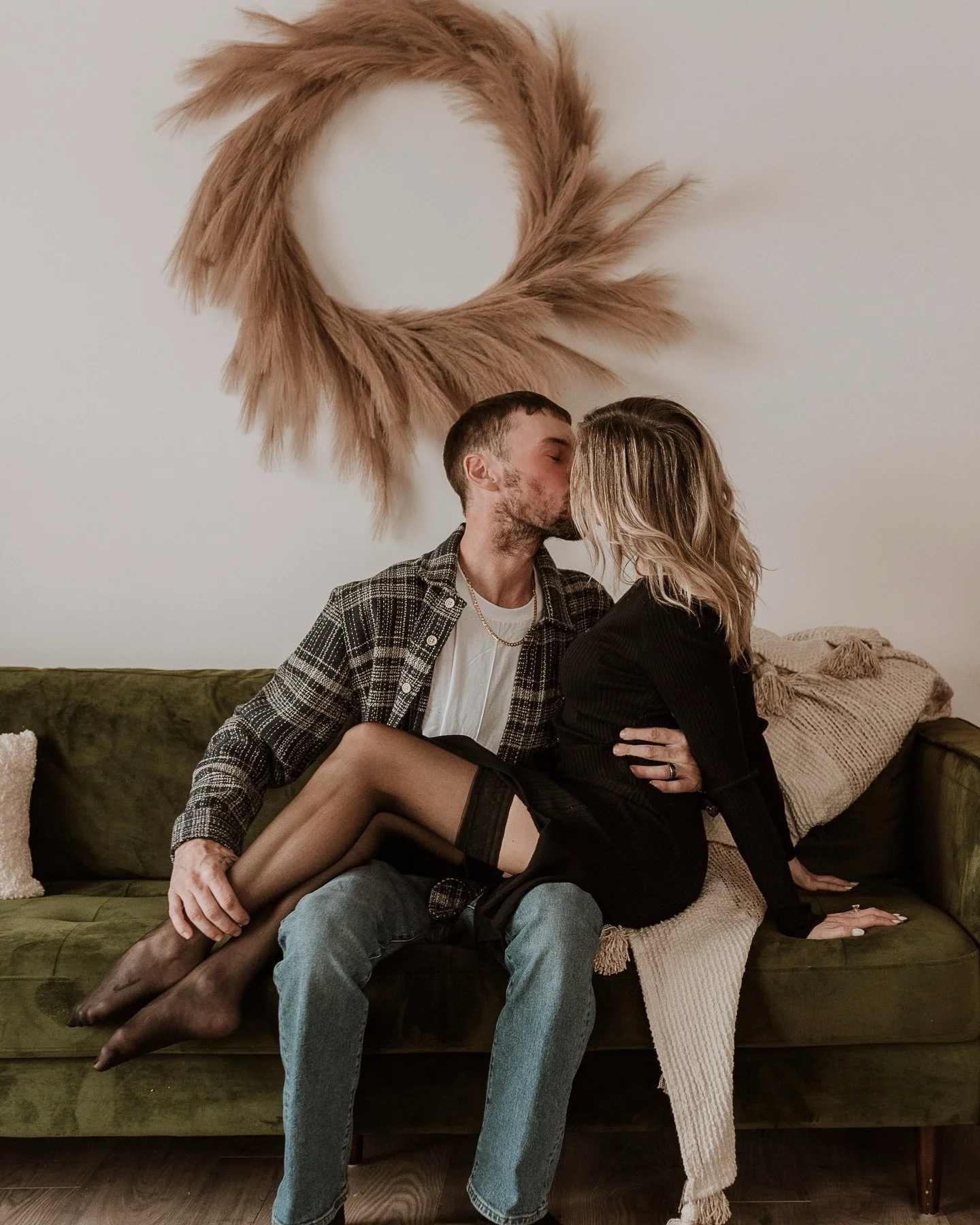 One year into marriage and they&rsquo;re still choosing each other every day&mdash;still laughing, still in love, still looking like absolute hot cakes. Always bringing the best energy ✨