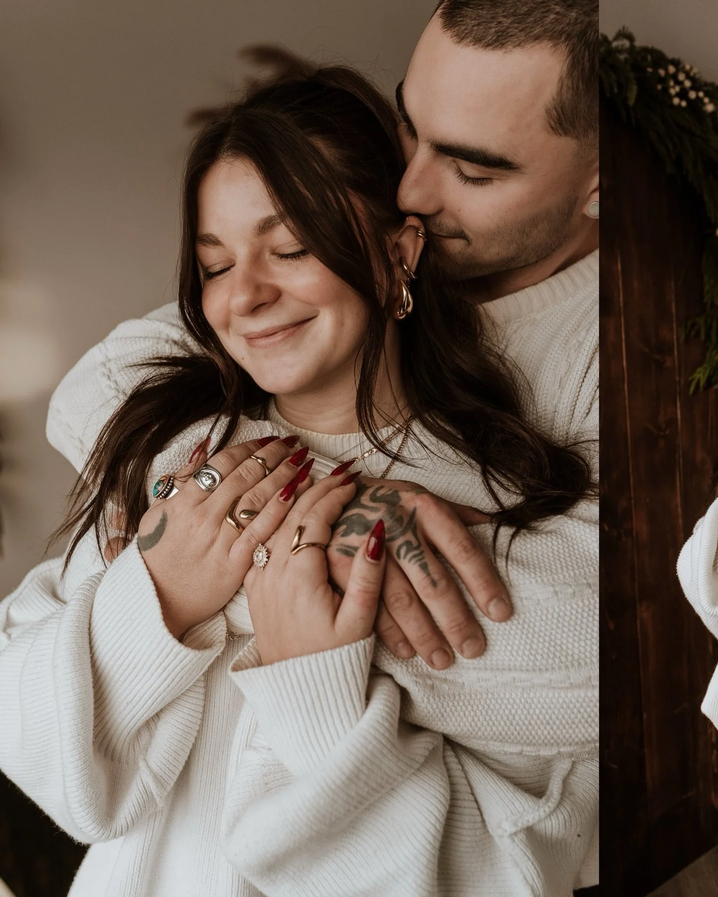 Just two babes in the studio being cute. 

Studio rule: whisper something romantic in her ear. Usually they repeat in the ear &ldquo;say something romantic&rdquo; 😂