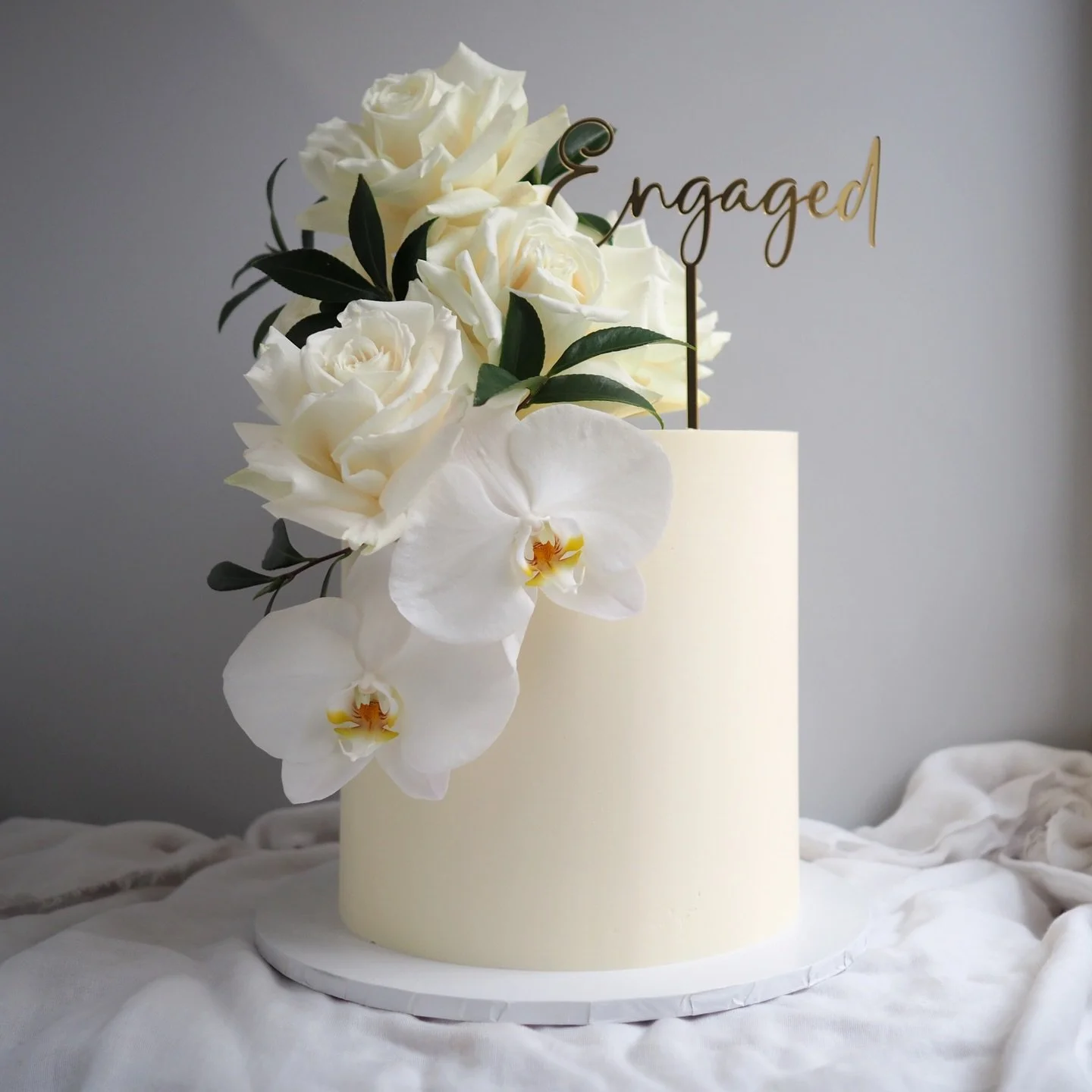 So simple, yet pretty enough for all special occasions from baptisms, to engagements and weddings 🕊️