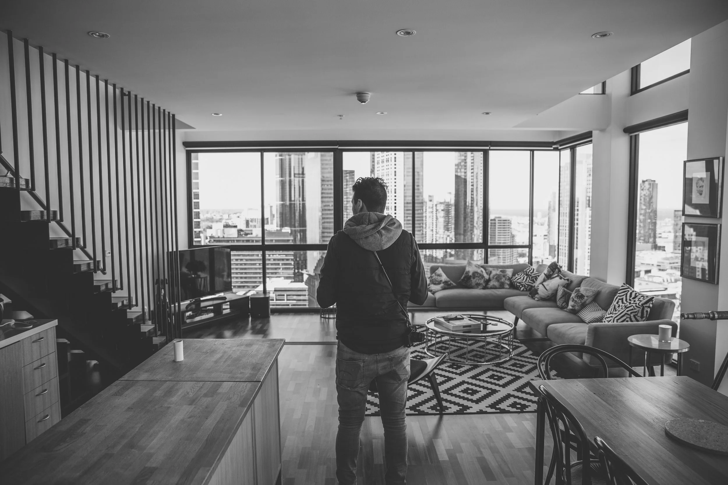 Recce - AirBnB Silhouette.JPG