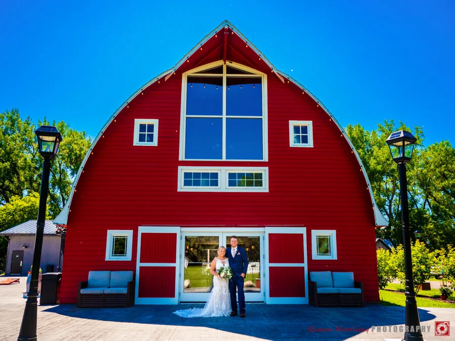 Grand Forks | East Grand Forks | Fargo Wedding Venue - Beautiful Rustic Outdoor Pandemic Wedding At Naastad Acres In Hatton, ND