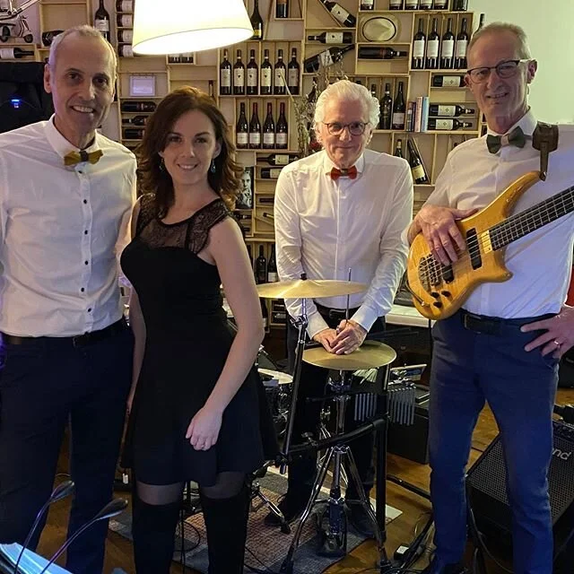 Laatste nieuwjaarsreceptie voor de ondernemers van Maaslandia 🥂 #maaslandia #almulino #maasmechelen #livemusic