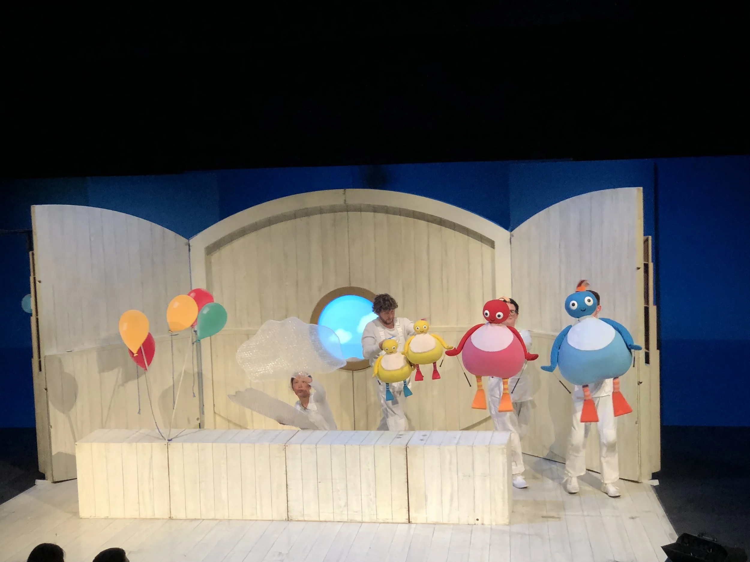 twirlywoos-live-theatre-pre-schooler-under-fives-day-out-kent-tunbridge-wells-support-local-magazine.jpg-9.jpg