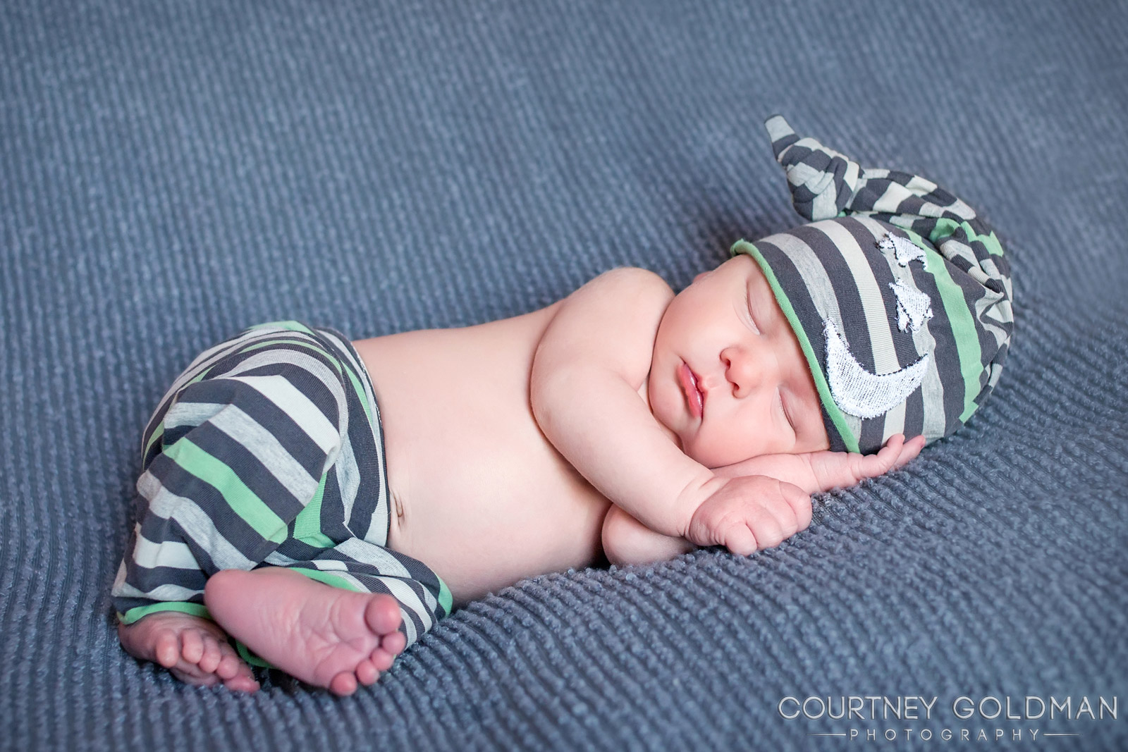 Atlanta Maternity and Newborn Photography by Courtney Goldman 26.jpg