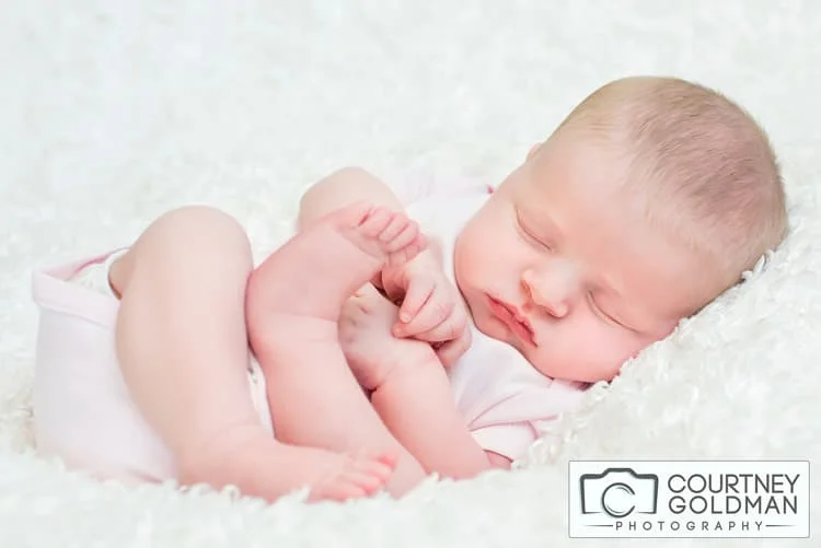Atlanta and Decatur Newborn and Family Photos by Courtney Goldman Photography 05