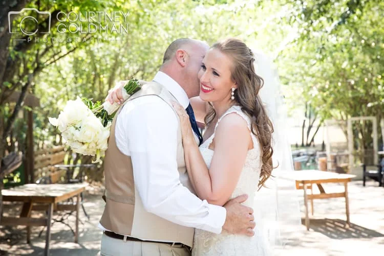 barn-wedding-at-9-oaks-farm-in-monroe-georgia-by-courtney-goldman-photography-62