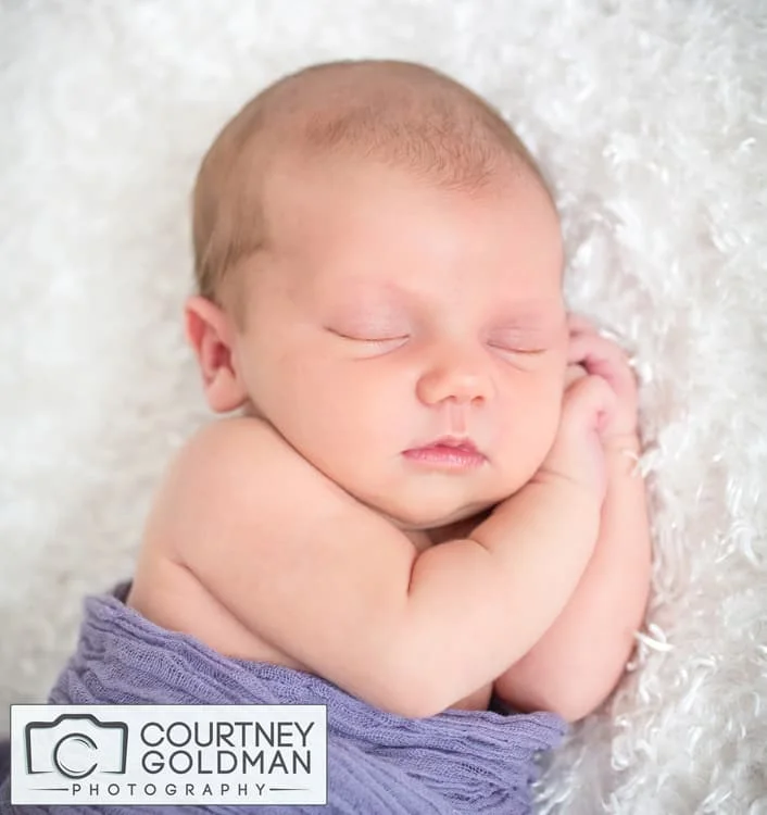 newborn-portraits-in-marietta-georgia-by-courtney-goldman-photography-in-atlanta-86