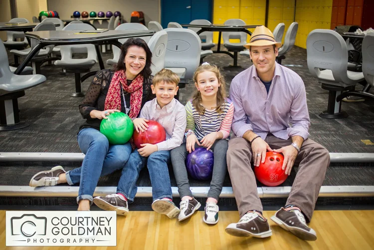 Atlanta-Portrait-Photography-at-a-Bowling-Alley-by-Courtney-Goldman-08.jpg