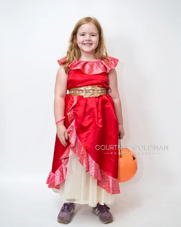 HalloweenCostumePortraitsbyCourtneyGoldmanPhotography16.jpg