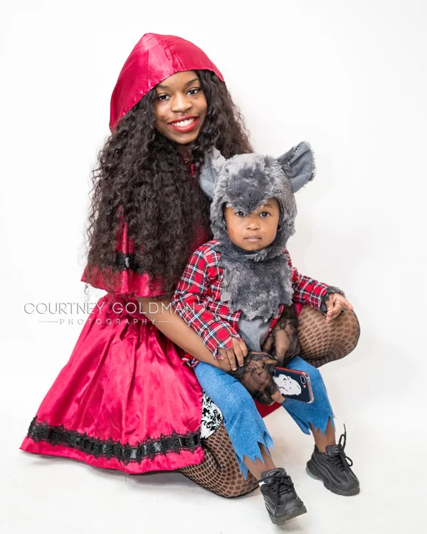 HalloweenCostumePortraitsbyCourtneyGoldmanPhotography24.jpg