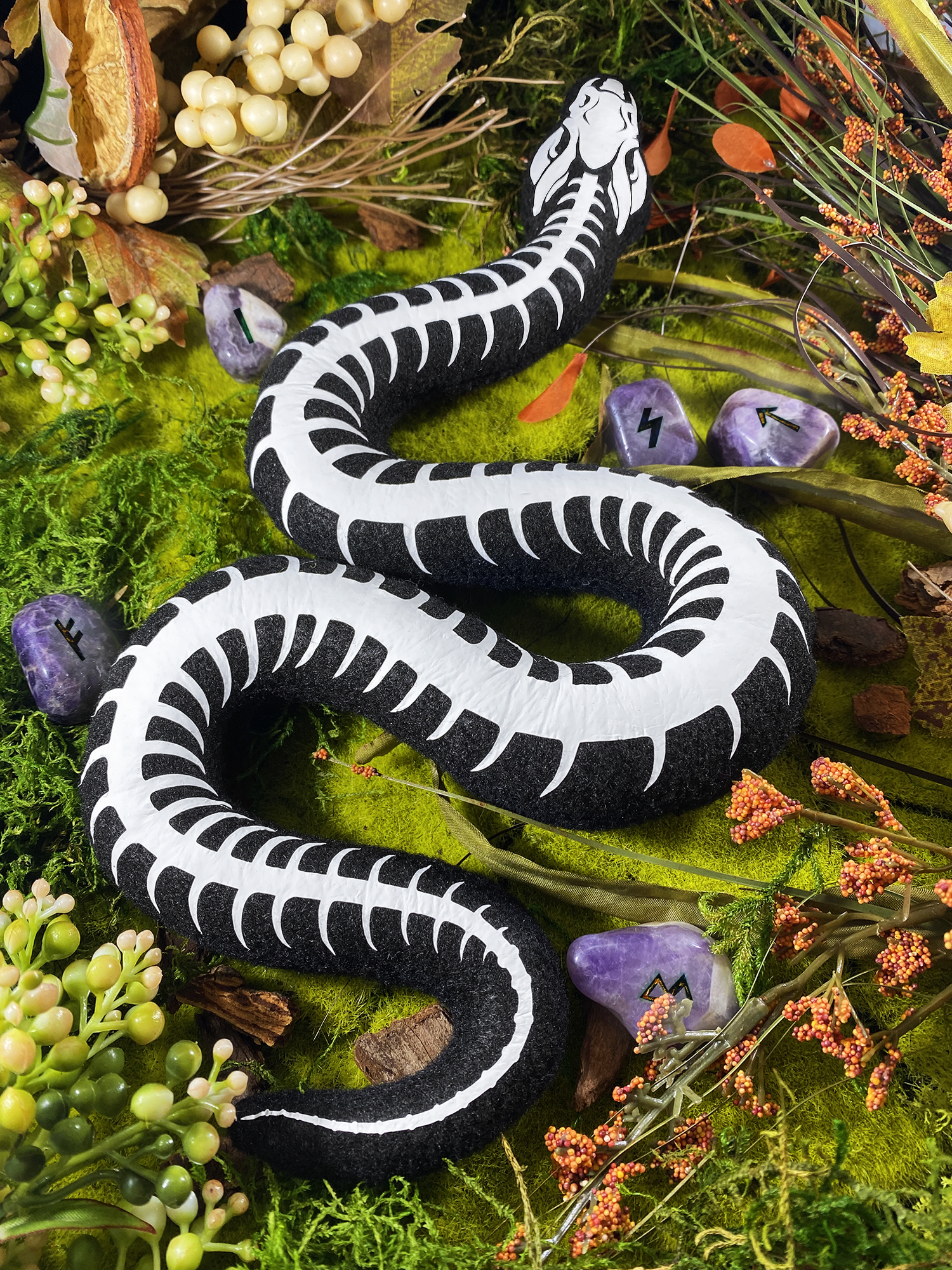Ormr, Skeletal Serpent of Summers Past