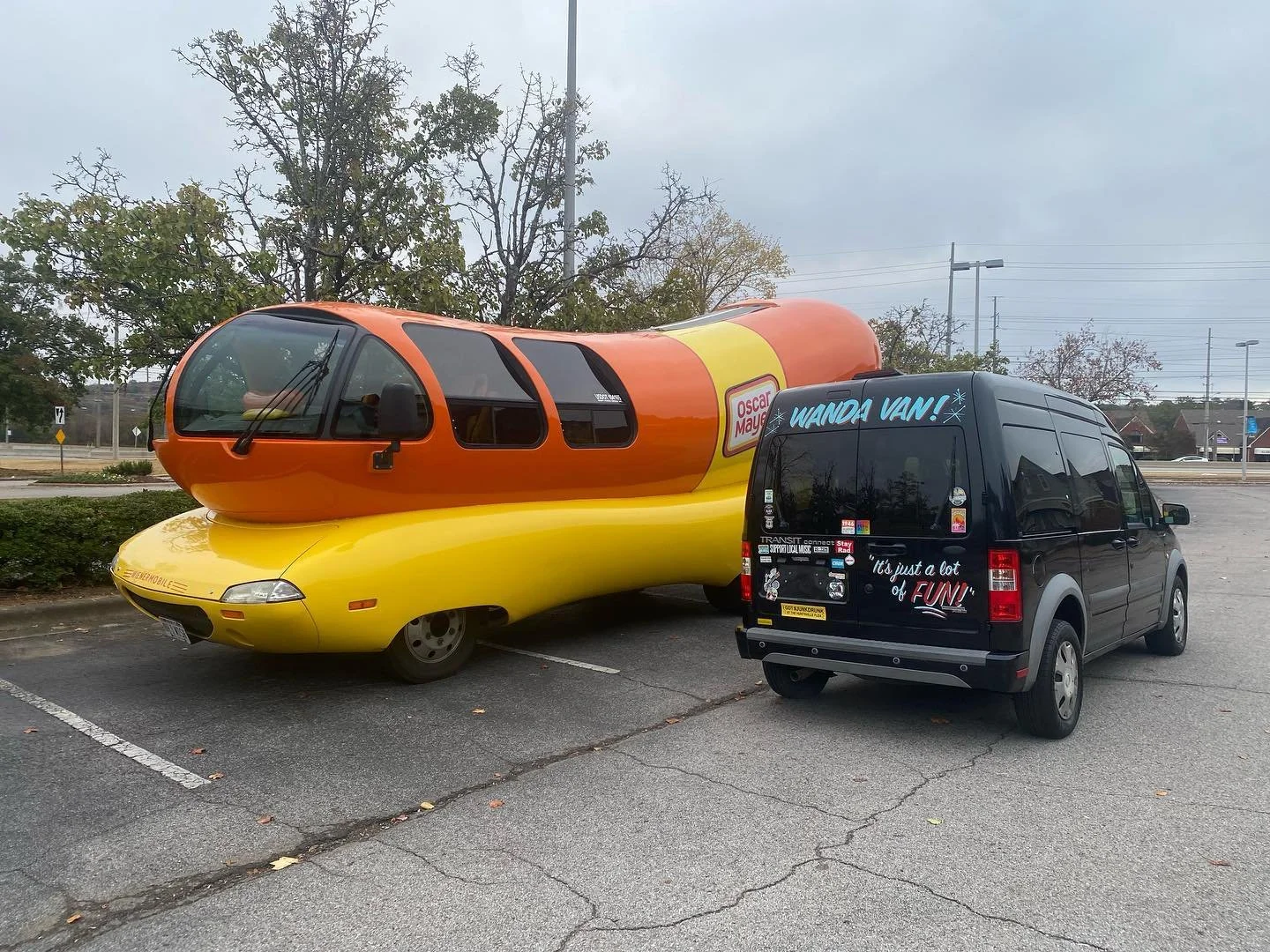 This needed to be documented. #weinerMobile  @oscarmayer #oscarmayerwienermobile