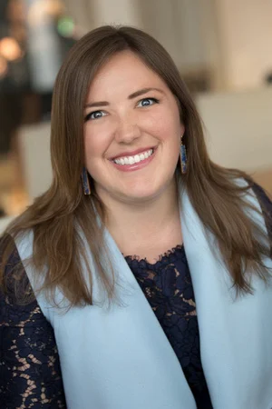 Headshot 2 April 2018.jpg