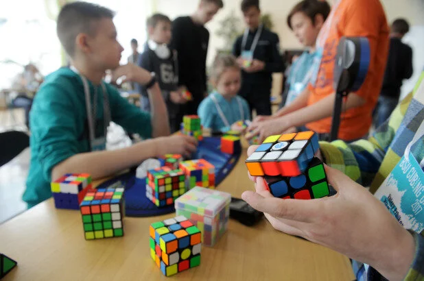 ‘Queen’s Gambit’ sparks Rubik’s Cube movie, game show in the works