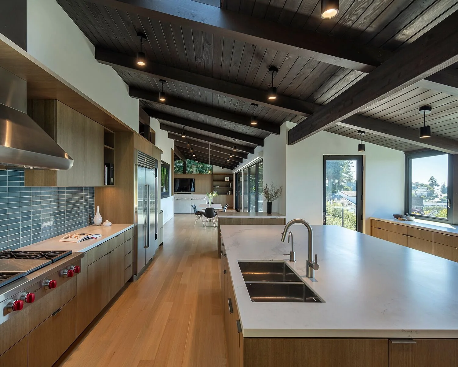 120 Maxwellton - Kitchen.jpeg