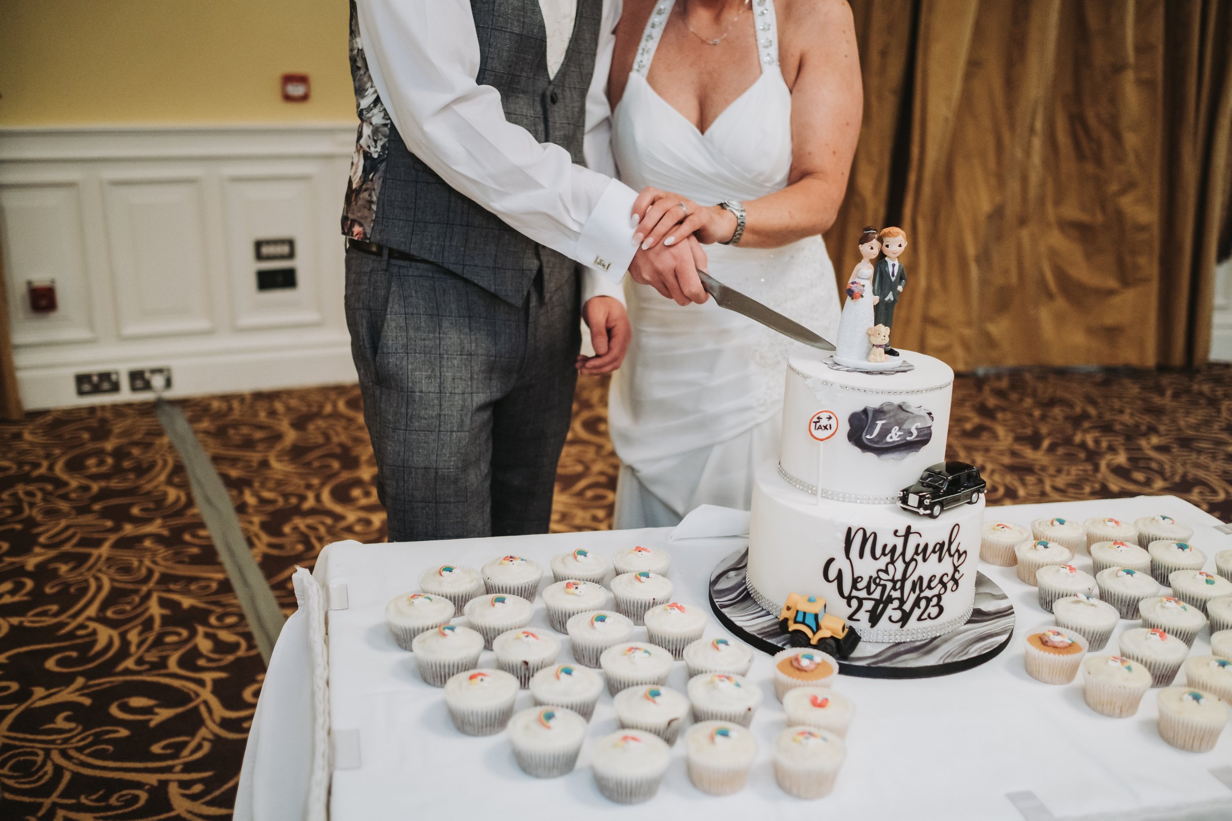 MPHARMONYPHOTGRAPHY_20230327 - June & Sean - IRL-23366.jpg