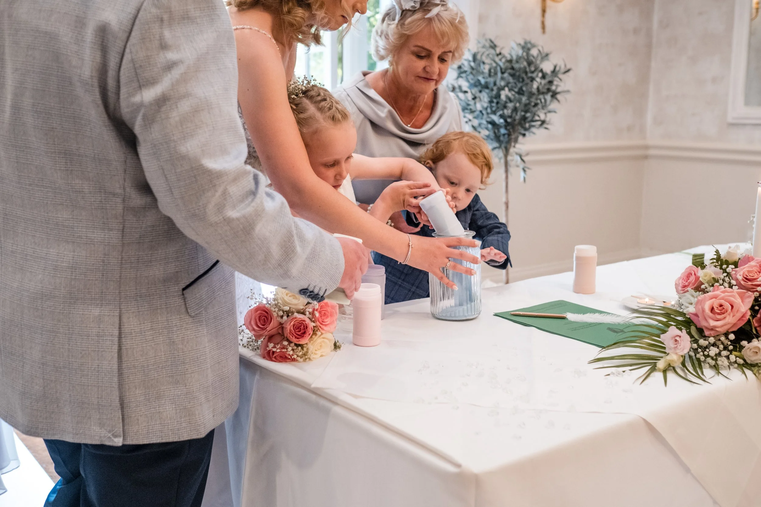 MPHARMONY_20230603 - Sonia & Luke - IRL-29210.jpg