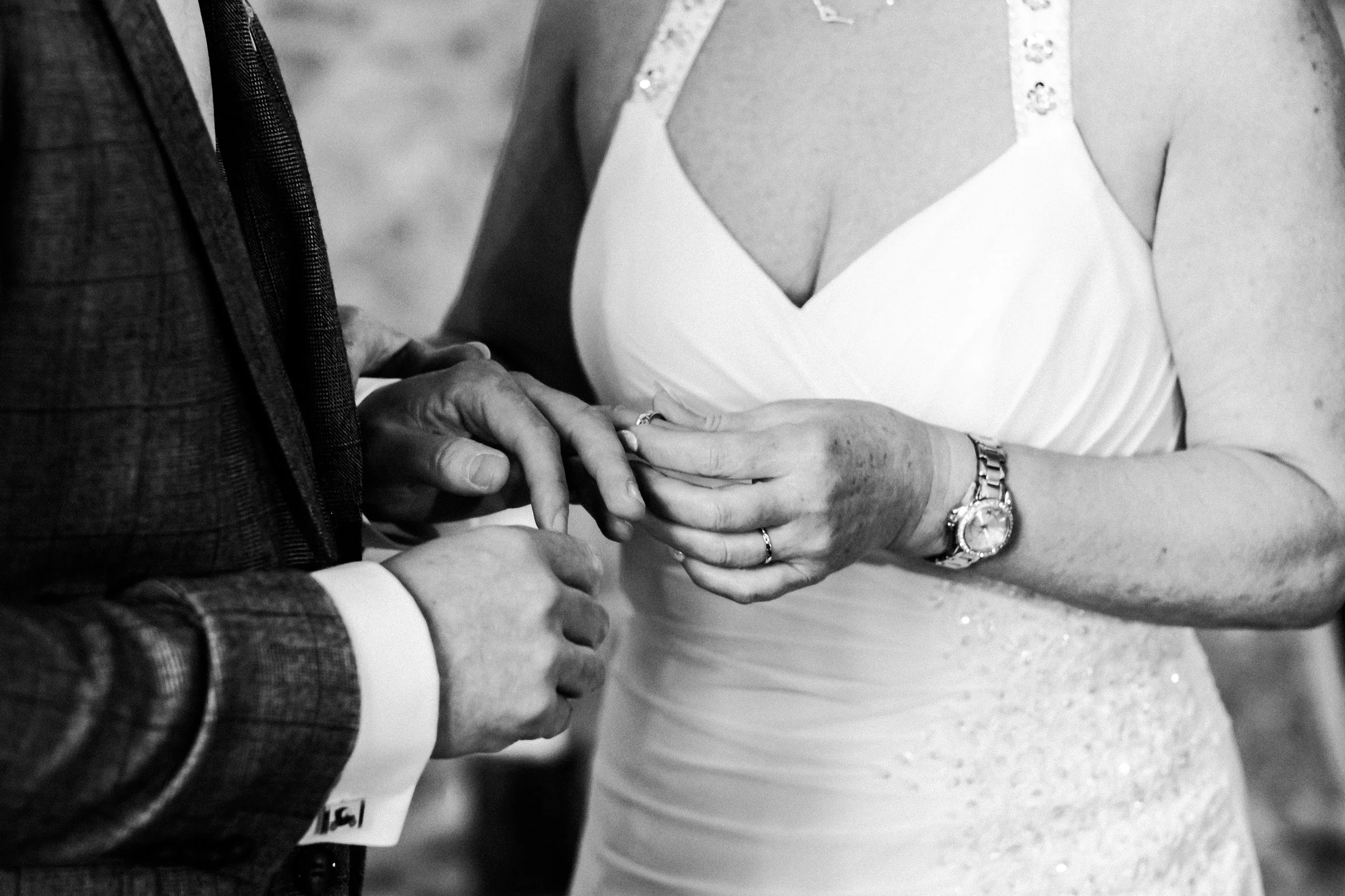 MPHARMONYPHOTGRAPHY_20230327 - June & Sean - IRL-21176-2.jpg