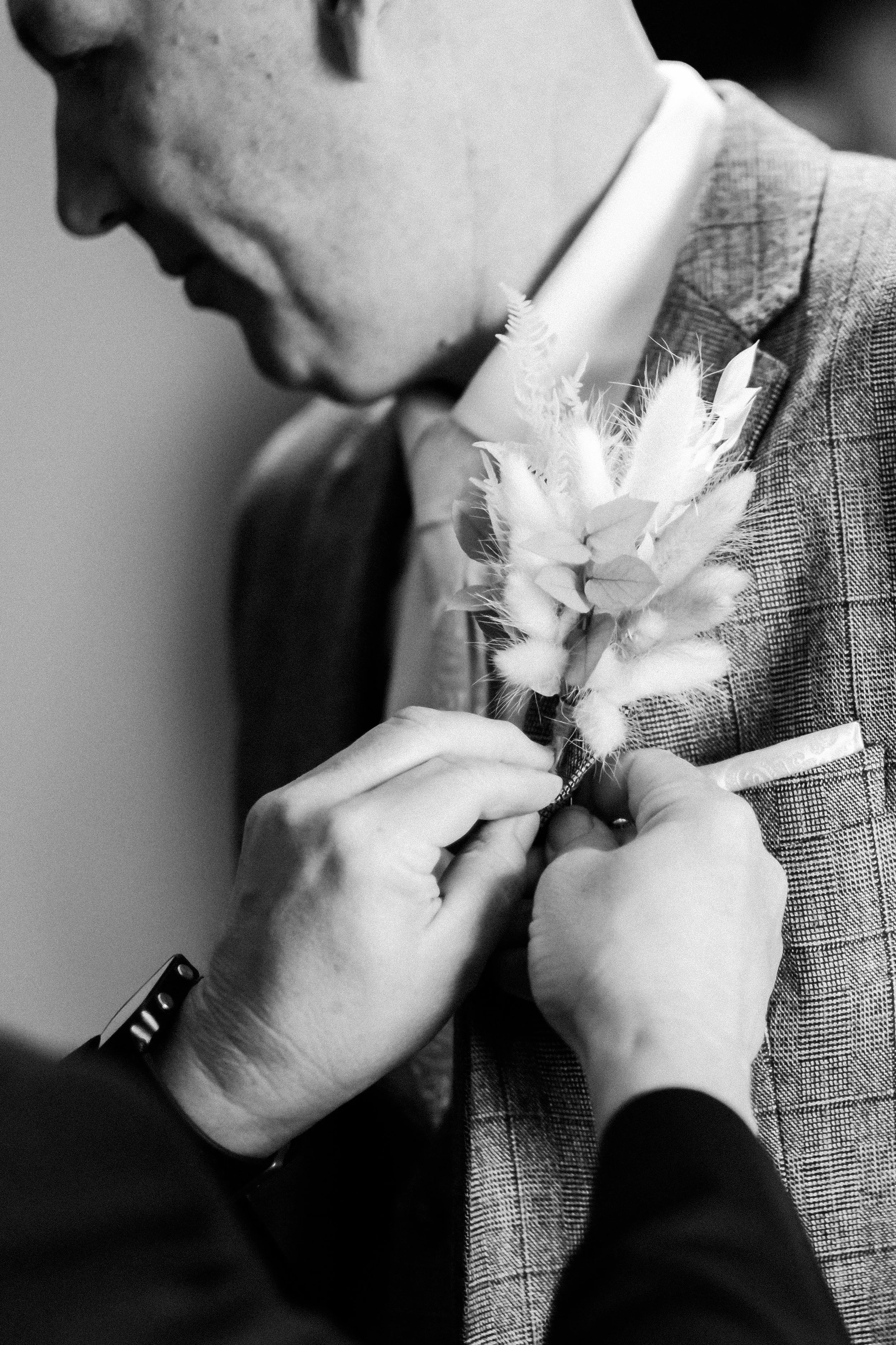 MPHARMONYPHOTGRAPHY_20230327 - June & Sean - IRL-20886-2.jpg