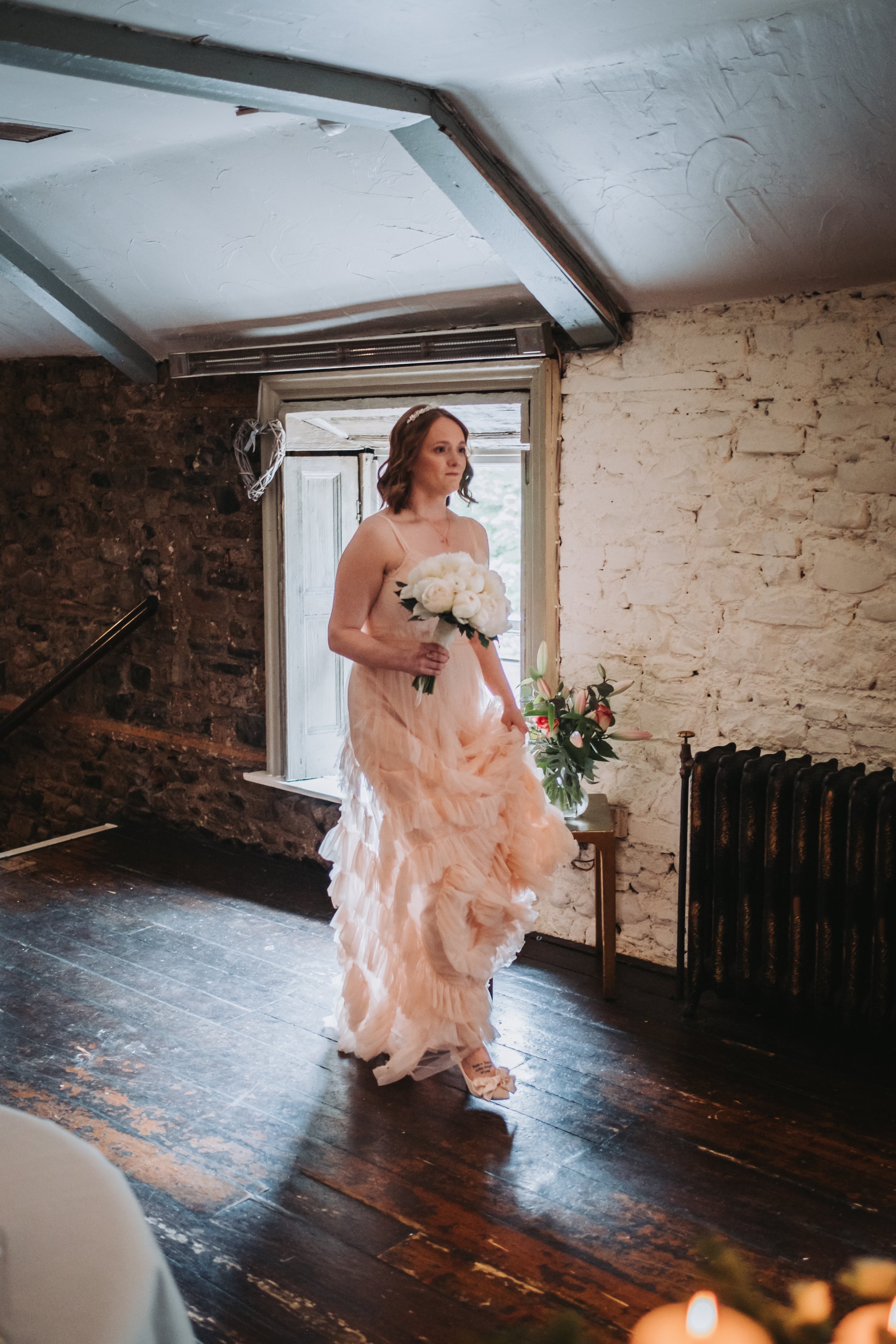 MICHALFICEL_20220530_Kate & Tre_IRL_230003.jpg