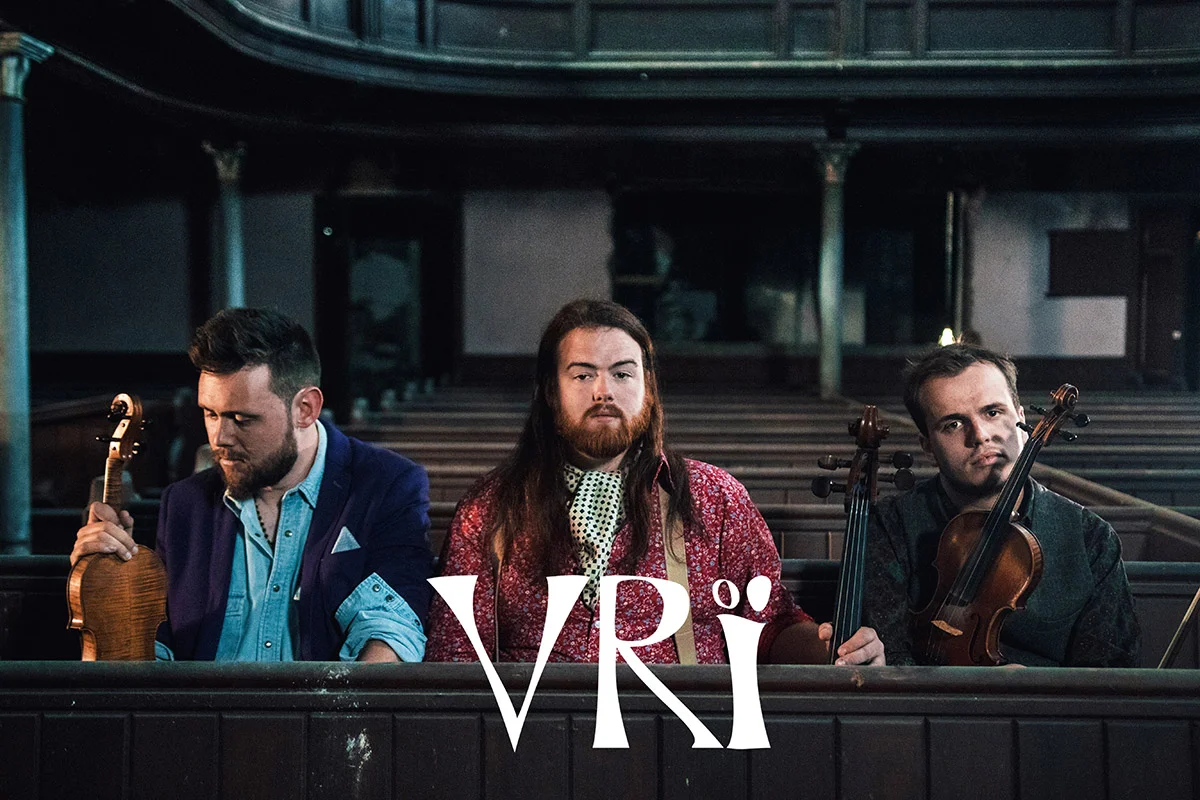 VRI+Logo-lowender-peran.jpg