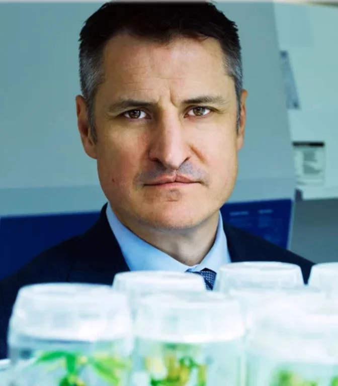 The Marijuana Billionaire Who Doesn’t Smoke Weed