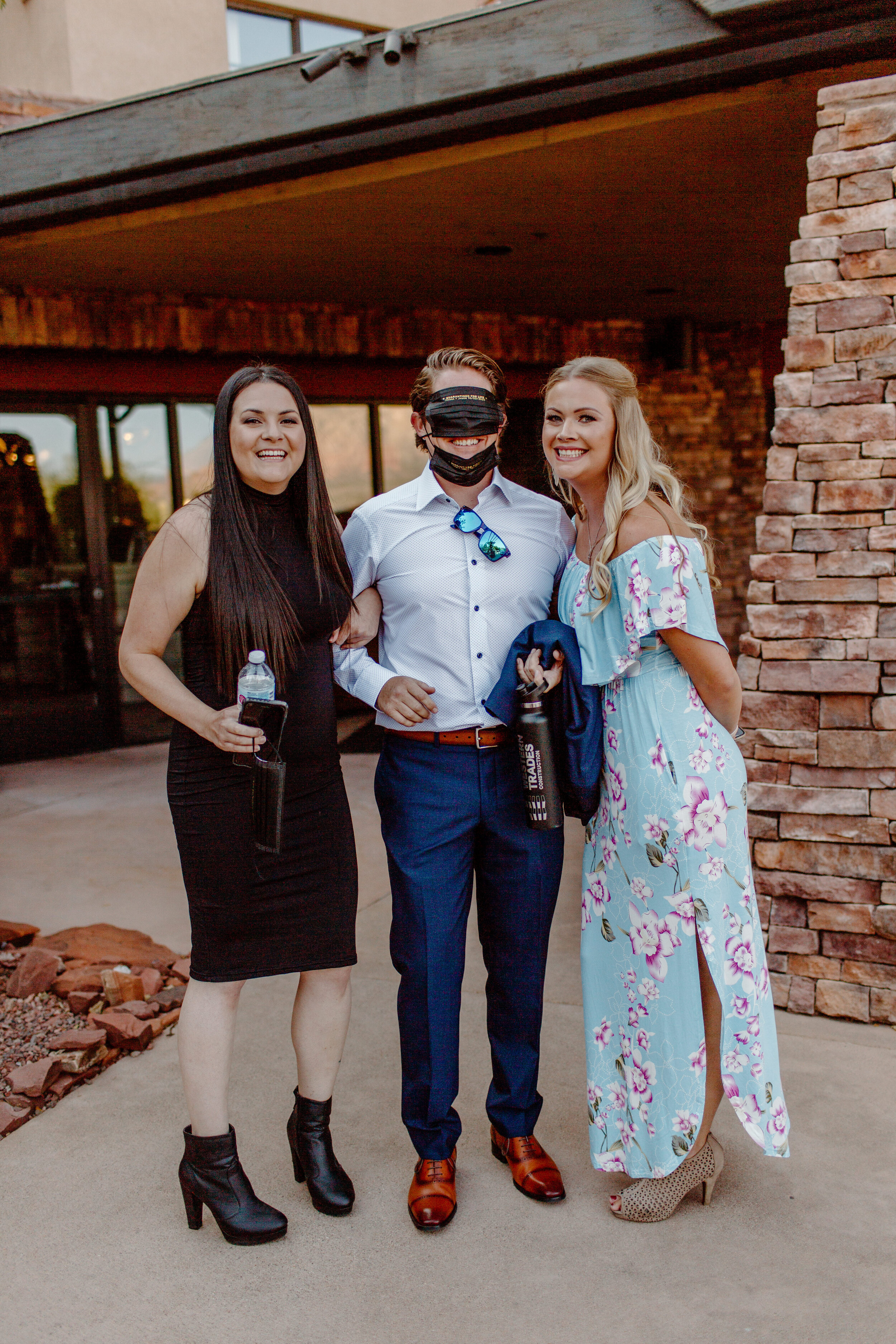  sedona elopement, sedona red rocks, sedona elopement photographer, sedona elopement photography, bell rock sedona, sedona intimate wedding photographer, sedona weddings, sedona wedding photographer, sedona elopement ceremony, arizona elopement, ariz